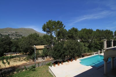 Luxury Villa Photo #4