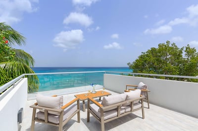 Luxury Villa Photo #12