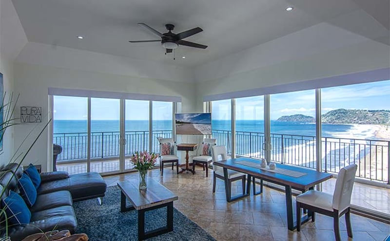 Vista Las Palmas 12C