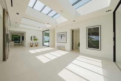 Luxury Villa Photo #15