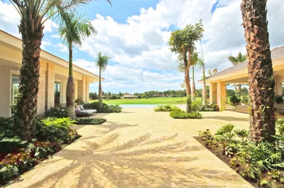 Luxury Villa Photo #5