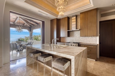 Luxury Villa Photo #22