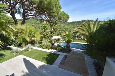 Luxury Villa Photo #8