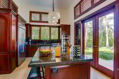 Luxury Villa Photo #20
