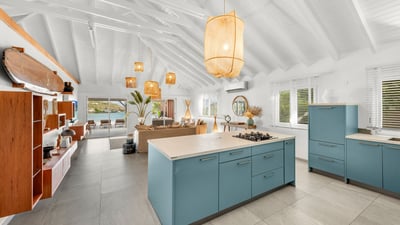 Luxury Villa Photo #10