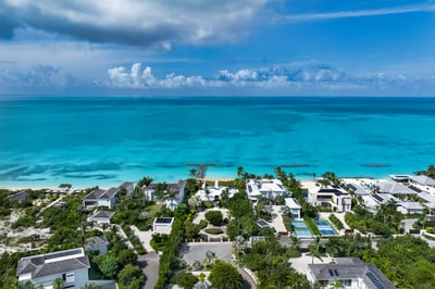 Luxury Villa Photo #28