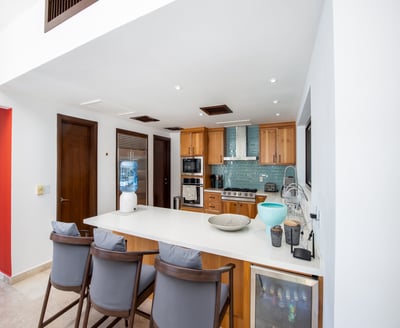 Luxury Villa Photo #19