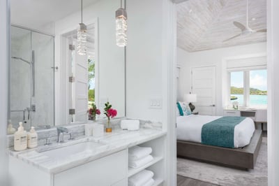 Luxury Villa Photo #39