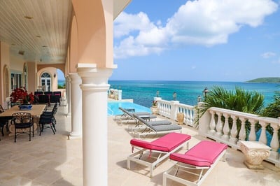Luxury Villa Photo #4