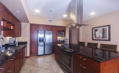 Luxury Villa Photo #3