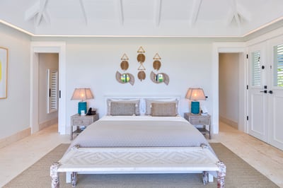 Luxury Villa Photo #47