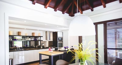 Luxury Villa Photo #6
