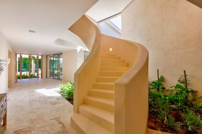 Luxury Villa Photo #10