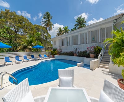 Luxury Villa Photo #4