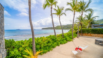 Luxury Villa Photo #6