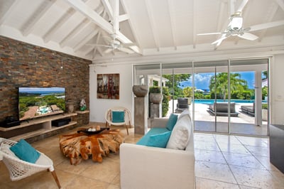 Luxury Villa Photo #16