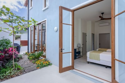 Luxury Villa Photo #20