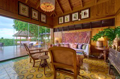 Luxury Villa Photo #31