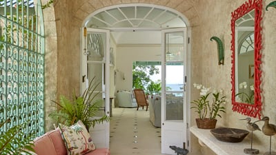 Luxury Villa Photo #22