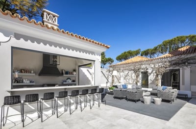 Luxury Villa Photo #4
