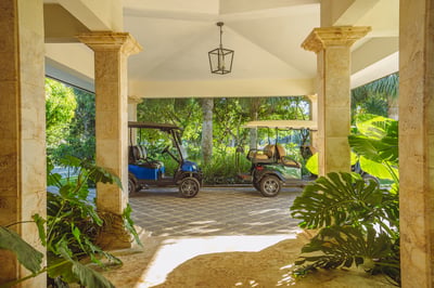 Tortuga D9 - Newly renovated golf villa located just steps from private beach