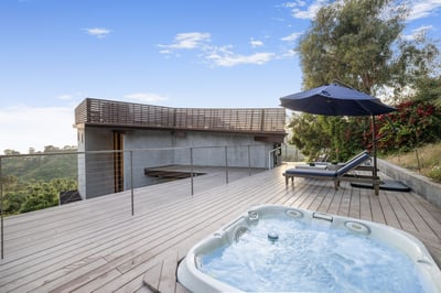 Luxury Villa Photo #7