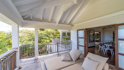 Lounge Area