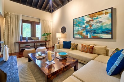 Luxury Villa Photo #40