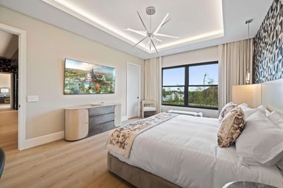 Luxury Villa Photo #70