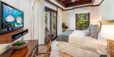 Luxury Villa Photo #42