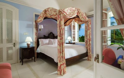 Luxury Villa Photo #16