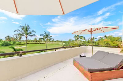 Luxury Villa Photo #5