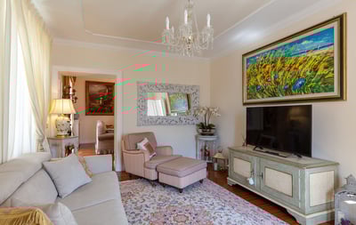 Luxury Villa Photo #11
