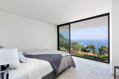 Luxury Villa Photo #24