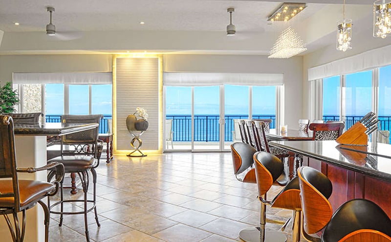 Vista Las Palmas 11C