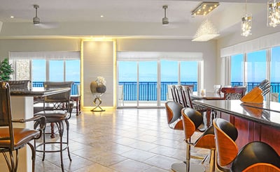 Luxury Villa Photo #10