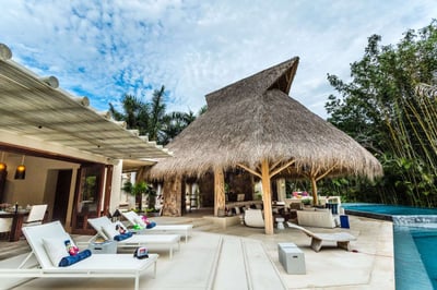 Luxury Villa Photo #2