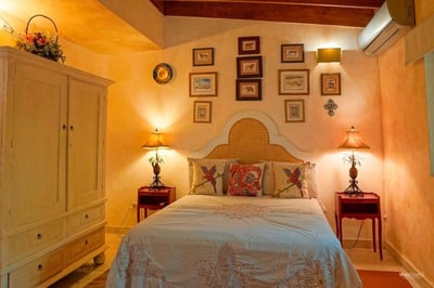 Luxury Villa Photo #34