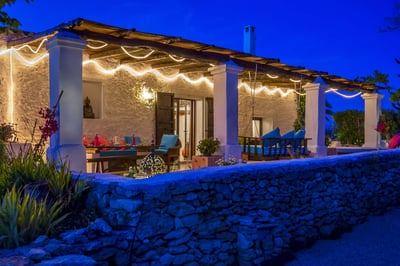 Luxury Villa Photo #5