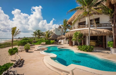 Luxury Villa Photo #5