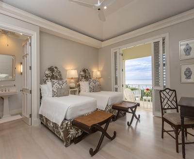 Luxury Villa Photo #23