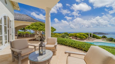 Outdoor Lounge Area