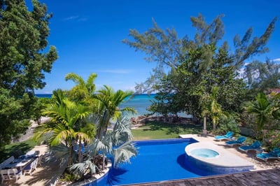 Luxury Villa Photo #10