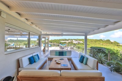 Luxury Villa Photo #13