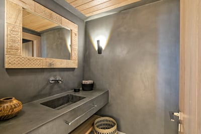 Luxury Villa Photo #38