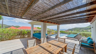 Luxury Villa Photo #9