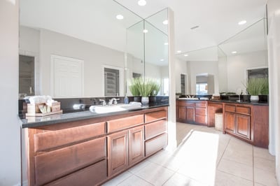 Luxury Villa Photo #24