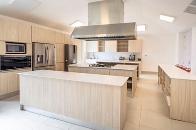 Luxury Villa Photo #16