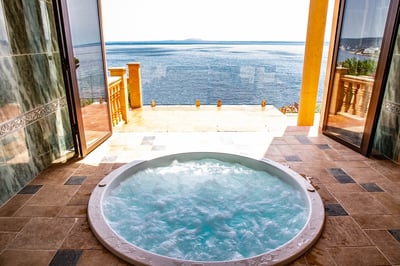 Luxury Villa Photo #18