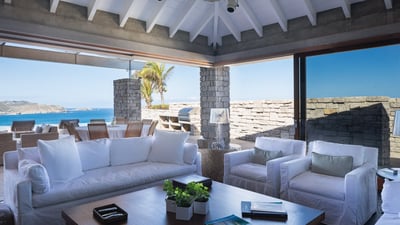 Living Area: Air conditioning, HD-TV, Dish Network, Apple TV.